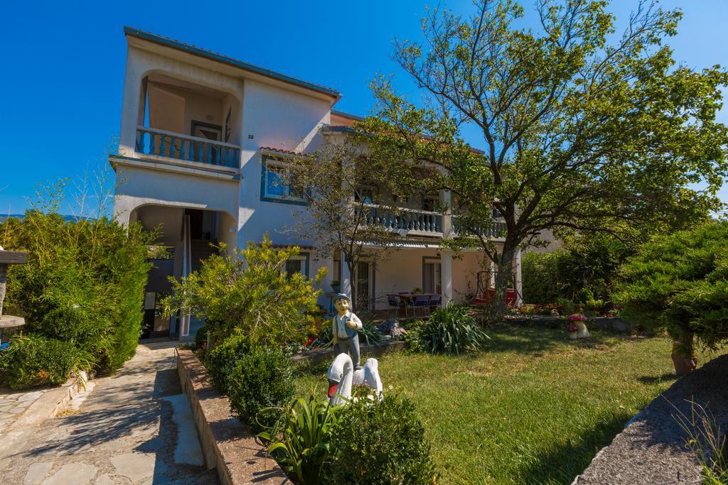 Apartments Marica Novi Vinodolski Exterior foto